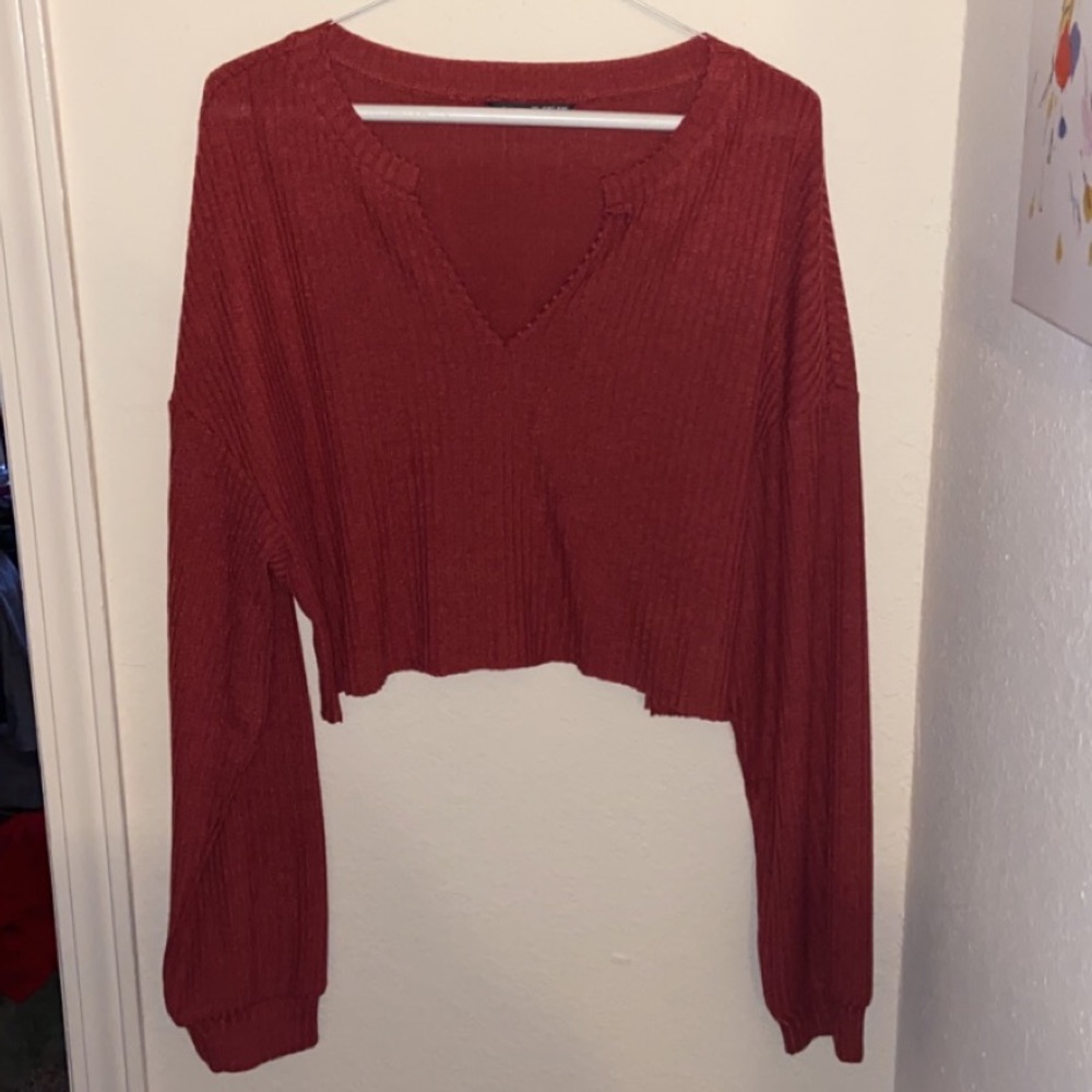 Long sleeve crop top!